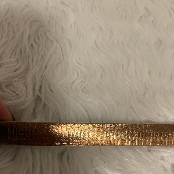 Michael Kors belt bag - Picture 5 of 9